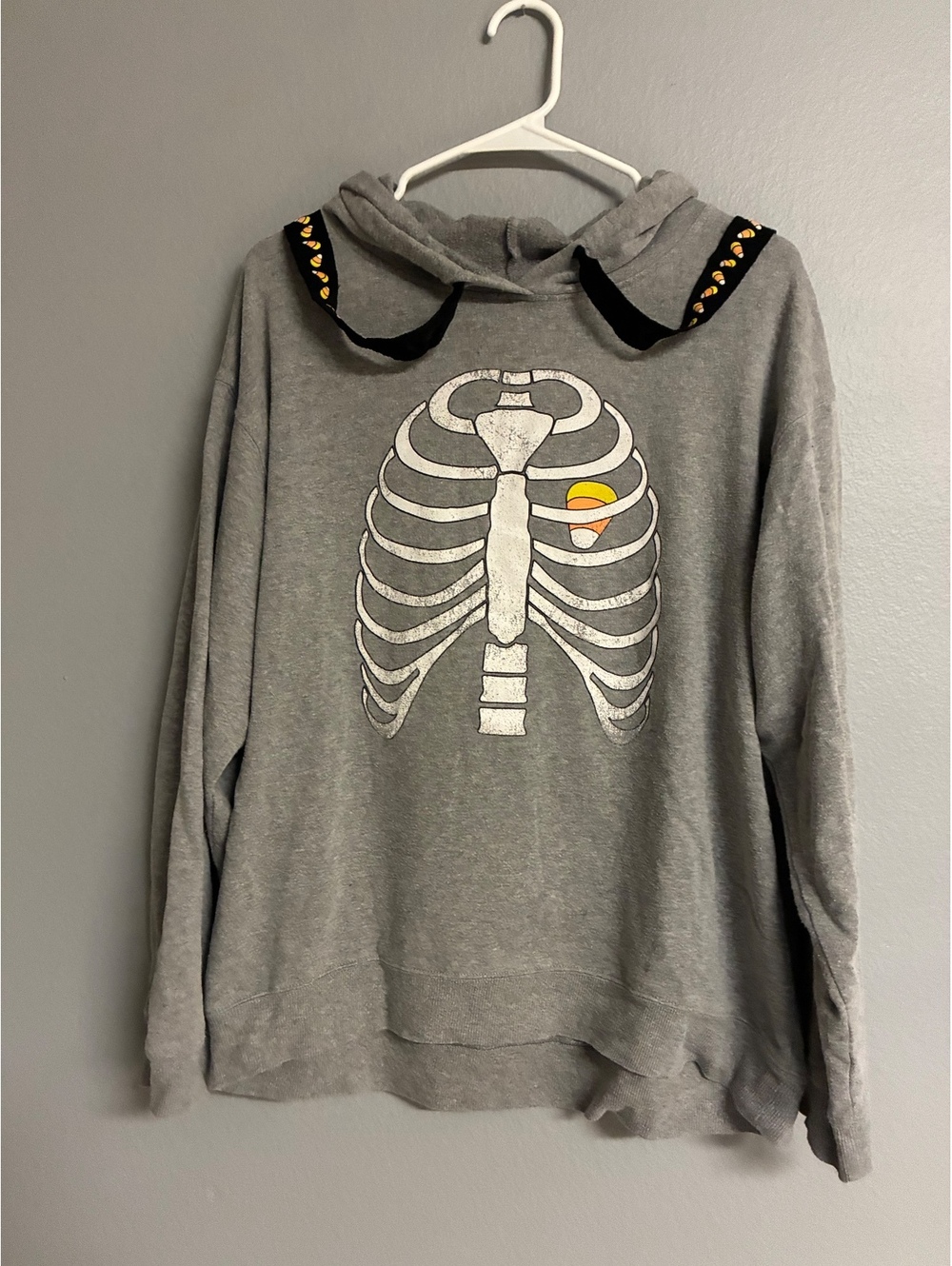 Modern Lux Skeleton Ribcage Candy Corn Hoodie Gray Size XL